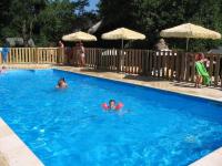 Summer photo of pool Camping Chantegril. Camping Chantegril is situated in the Correze near the Gorges de la Dordogne.